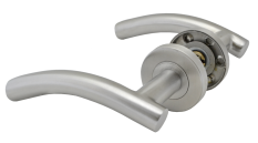 Klika nerezová (pár) bez dolní rozety, balení: 2ks klika + příslušenství k montáži, broušená nerez K320 / AISI304, spodní část rozety pozink